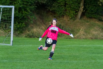 Bild 61 - B-Juniorinnen TSV Gnutz o.W. - SV Wahlstedt : Ergebnis: 1:1